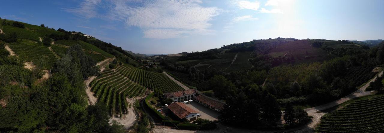 Marcarini Agriturismo 네비글레 외부 사진